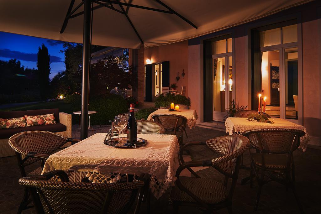 Villa Archi B&B ซานเปียโตร อิน กาเรียโน ภายนอก รูปภาพ
