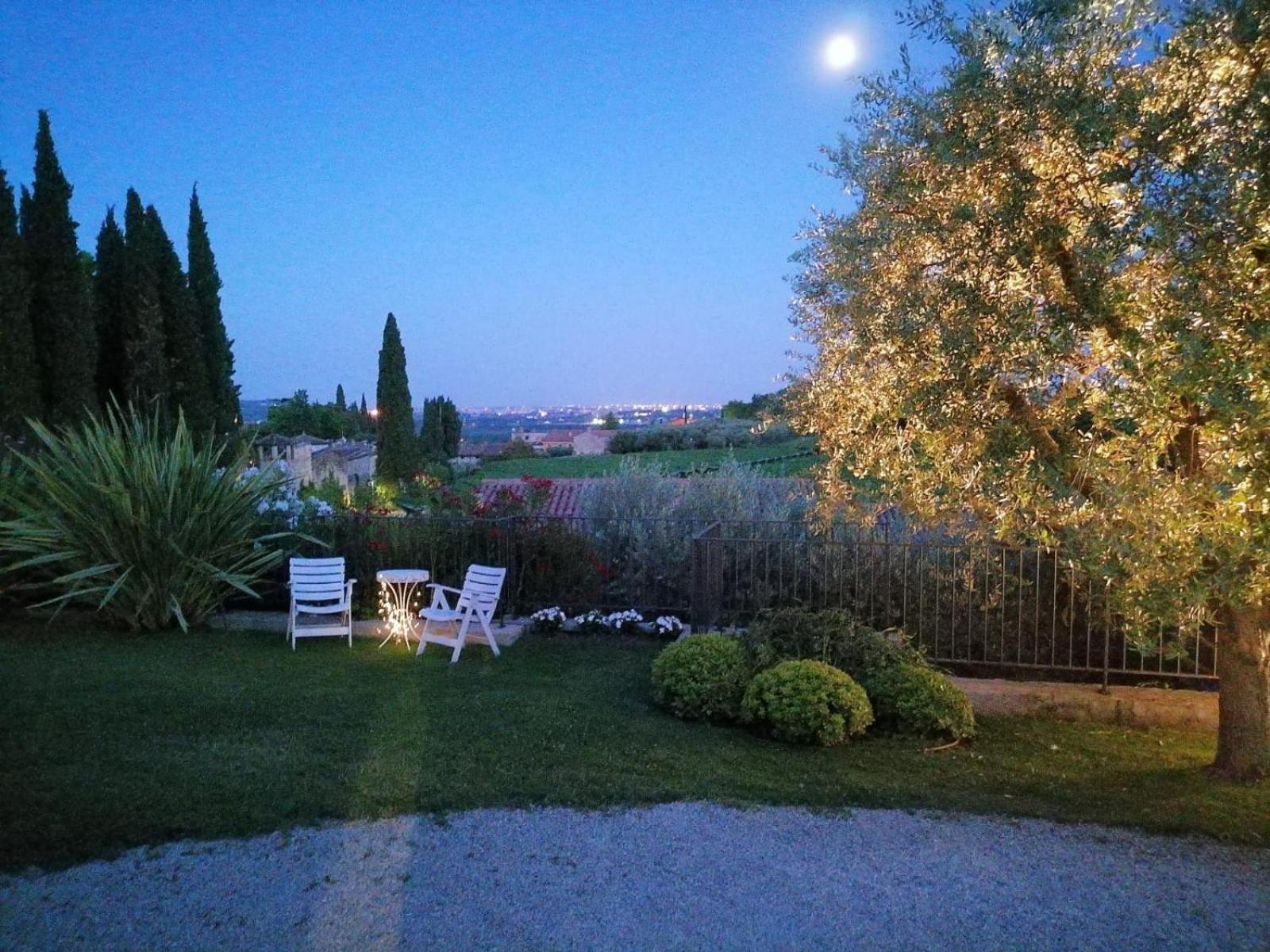 Villa Archi B&B ซานเปียโตร อิน กาเรียโน ภายนอก รูปภาพ