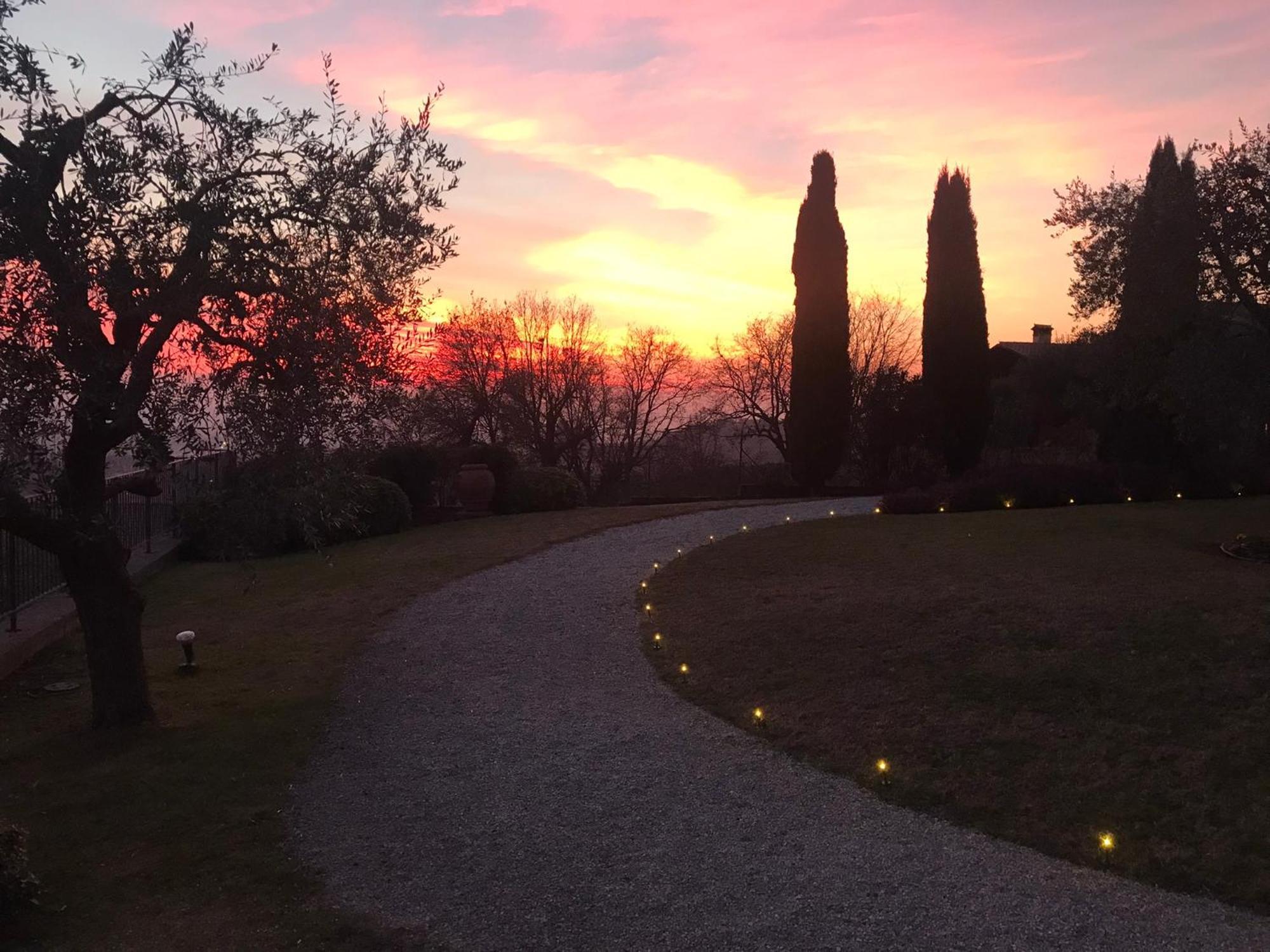 Villa Archi B&B ซานเปียโตร อิน กาเรียโน ภายนอก รูปภาพ